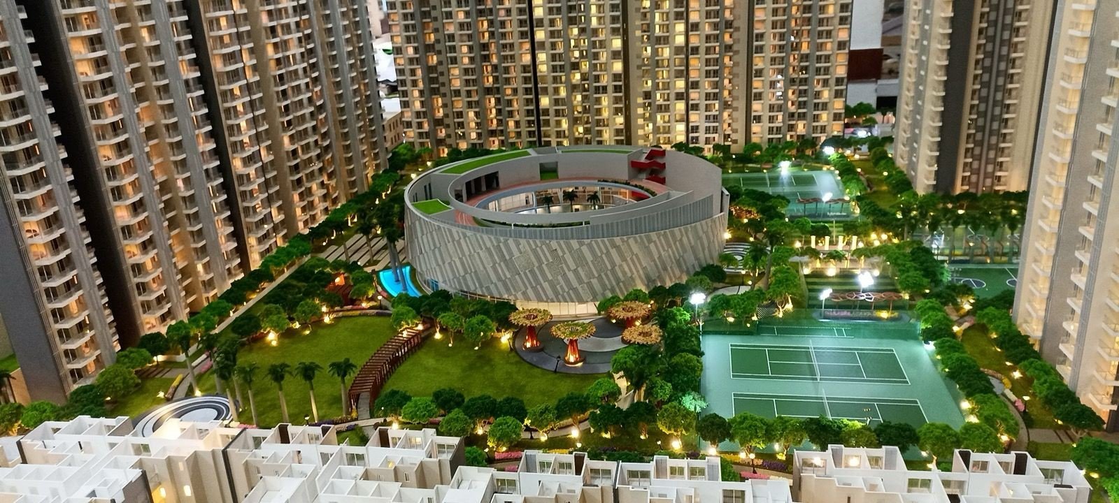 residential tower model, real estate miniature model, architectural project model